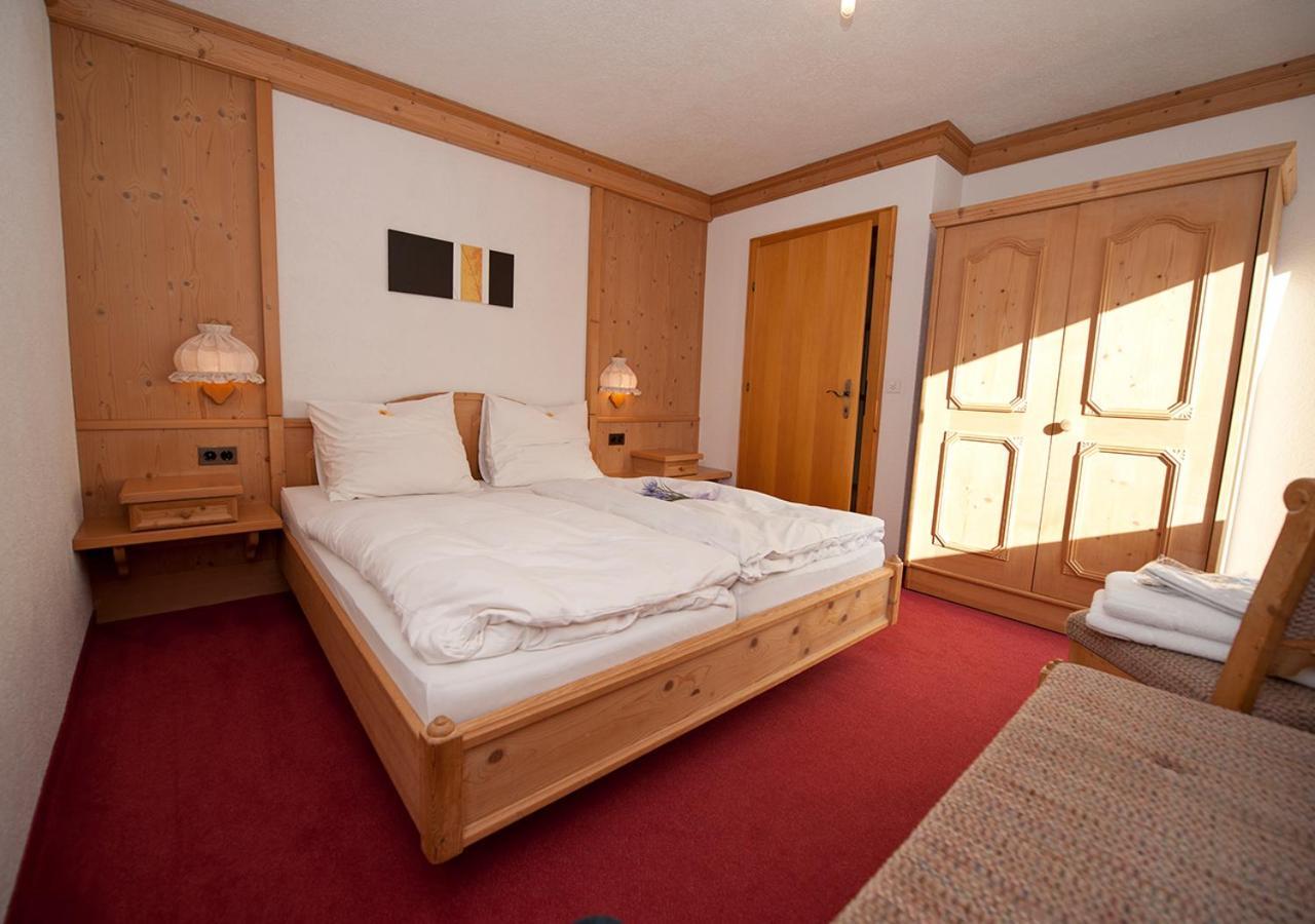 Hotel Garni Bergsonne ซัมเนาน์ ห้อง รูปภาพ
