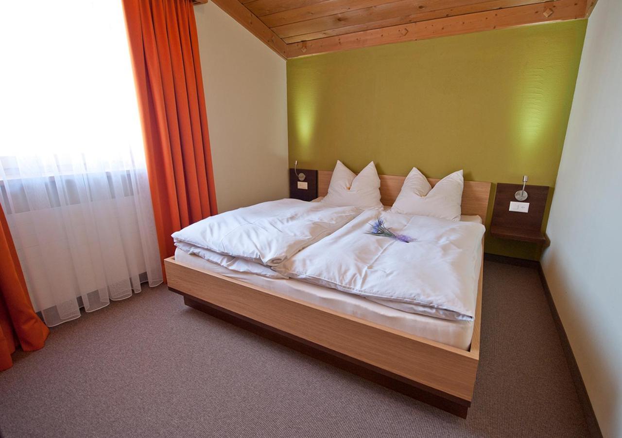 Hotel Garni Bergsonne ซัมเนาน์ ภายนอก รูปภาพ