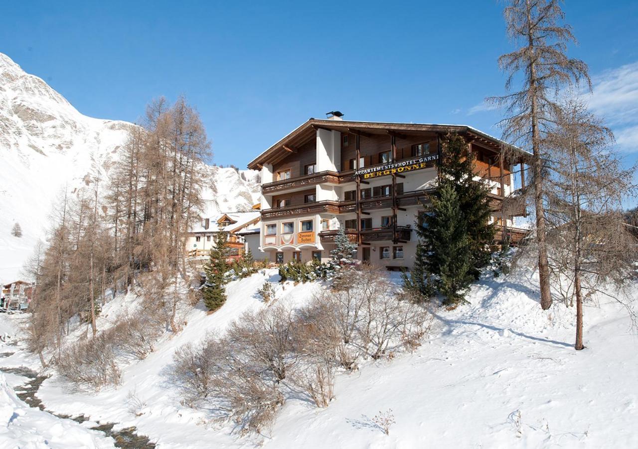 Hotel Garni Bergsonne ซัมเนาน์ ภายนอก รูปภาพ